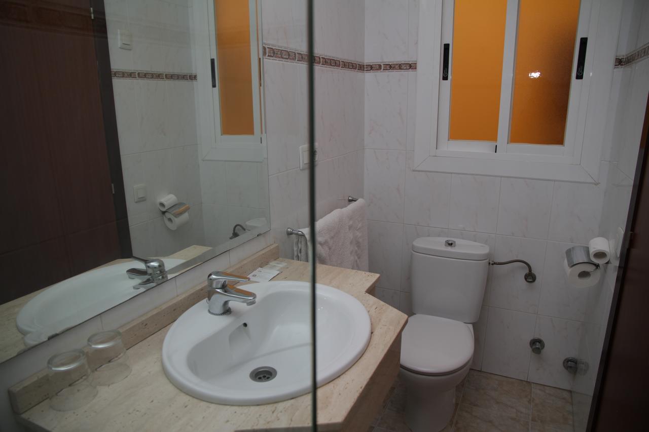 Hotel Real Castellon กัสเตญองเดลาปลานา ภายนอก รูปภาพ
